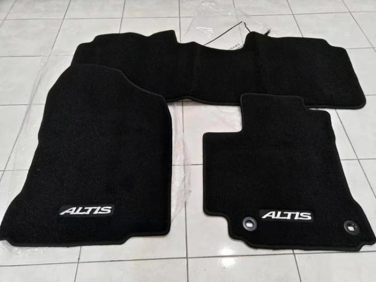 全新Altis11代腳踏墊